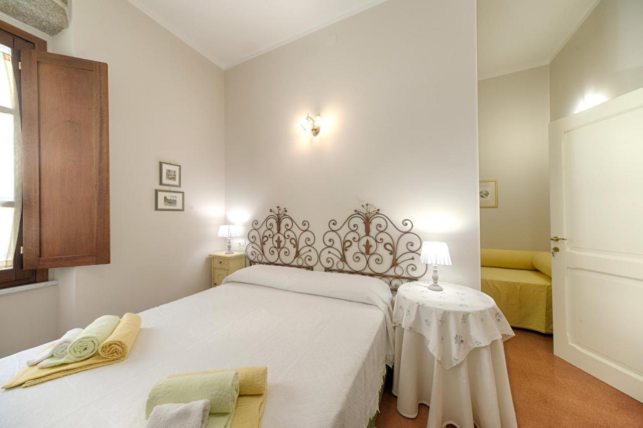 B&B A Casa Di Teresa Ольбия Экстерьер фото